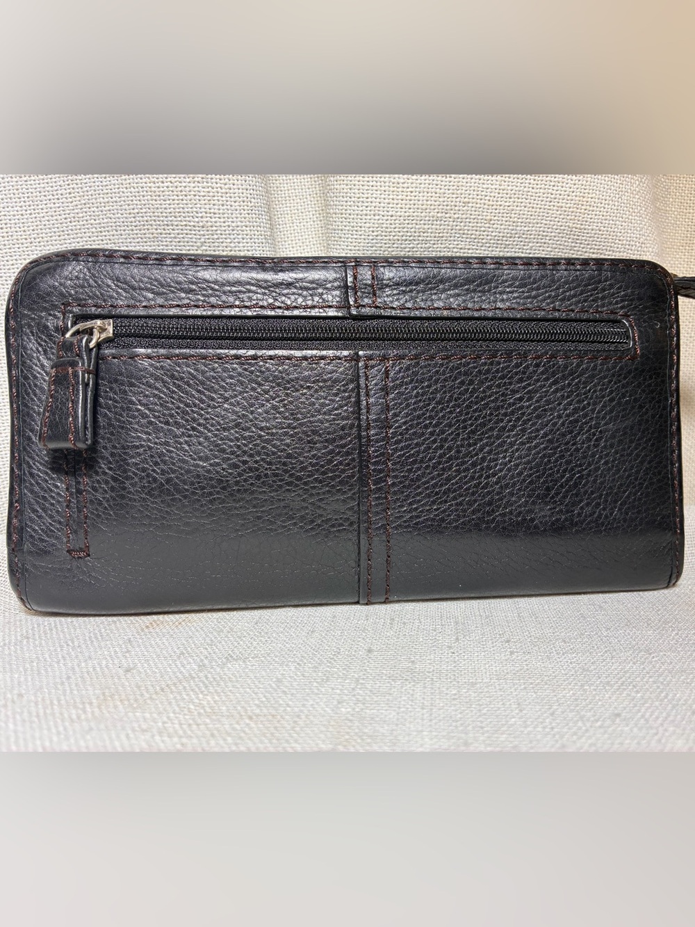 Fossil Black Genuine Leather Zip Around Wallet Keyhole Logo Organizer 8x4 - Picture 3 of 10